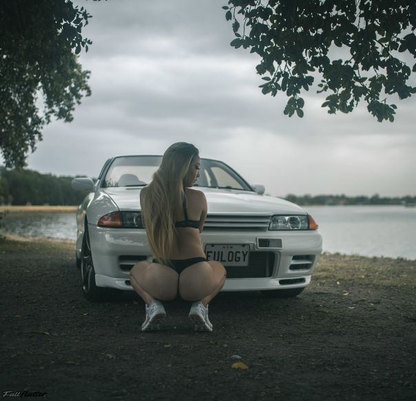 Ух 