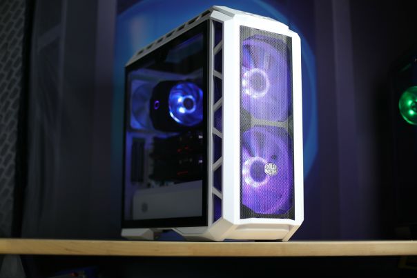 Поучаствуйте в опросе и выиграйте H500P Mesh White. Звучит здорово Вперед! 