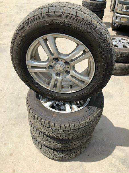 1095- комплект колес-20,000 йен