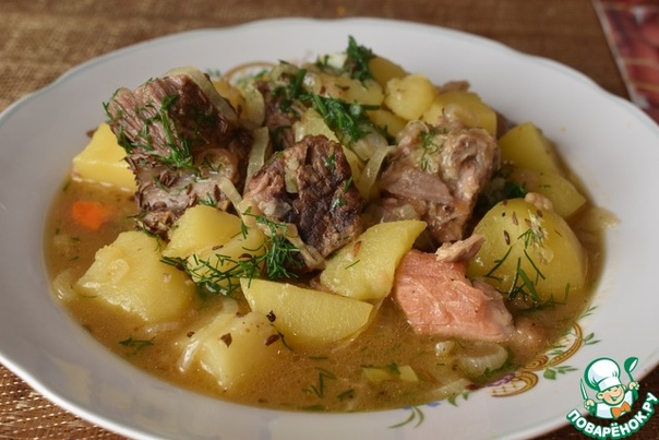 Тушеный картофель с мясом 